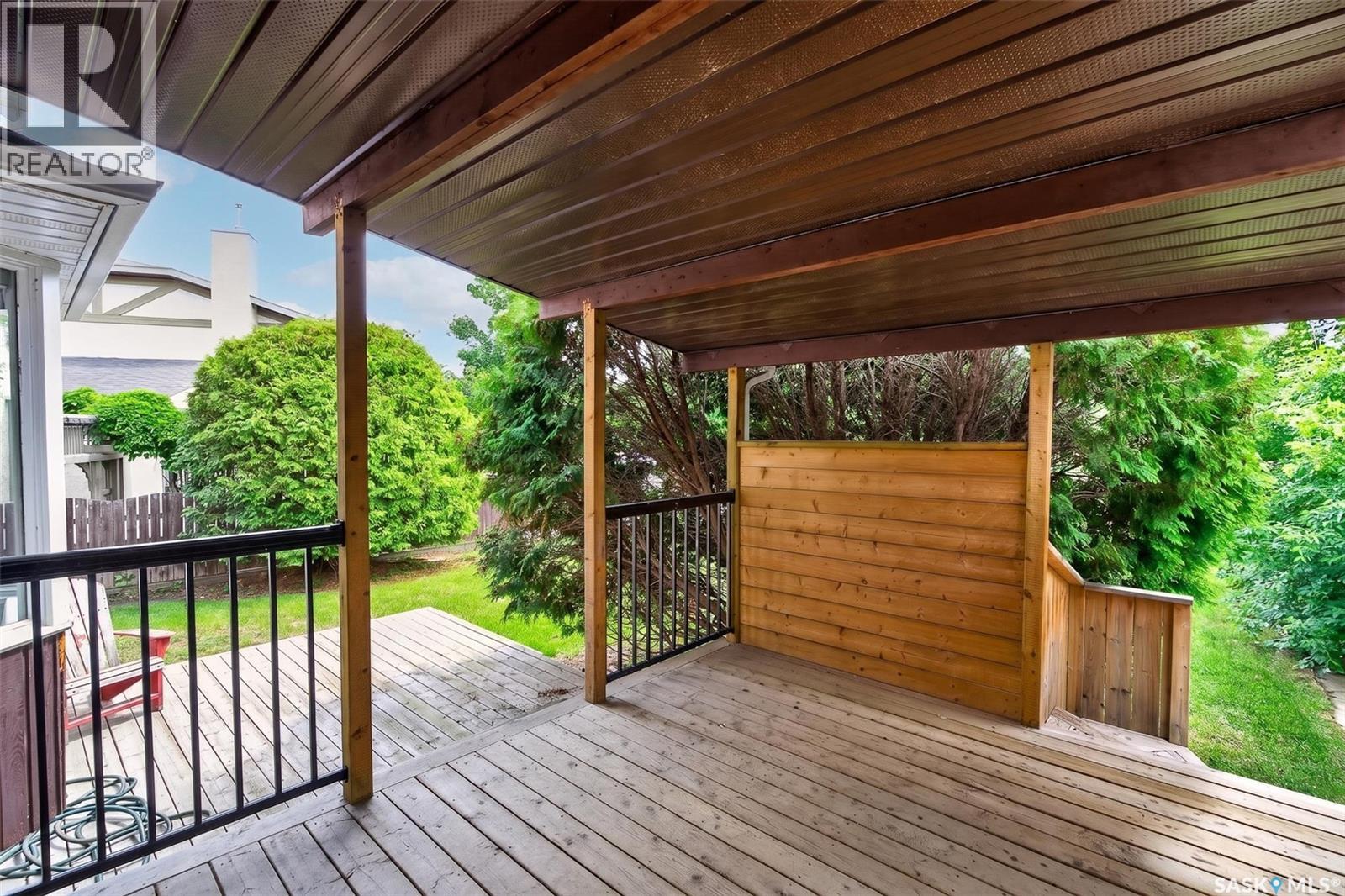 1309 Regal CRESCENT - 53