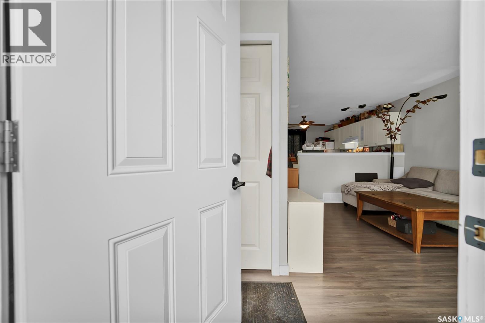 #14 127 Gropper CRESCENT - 11