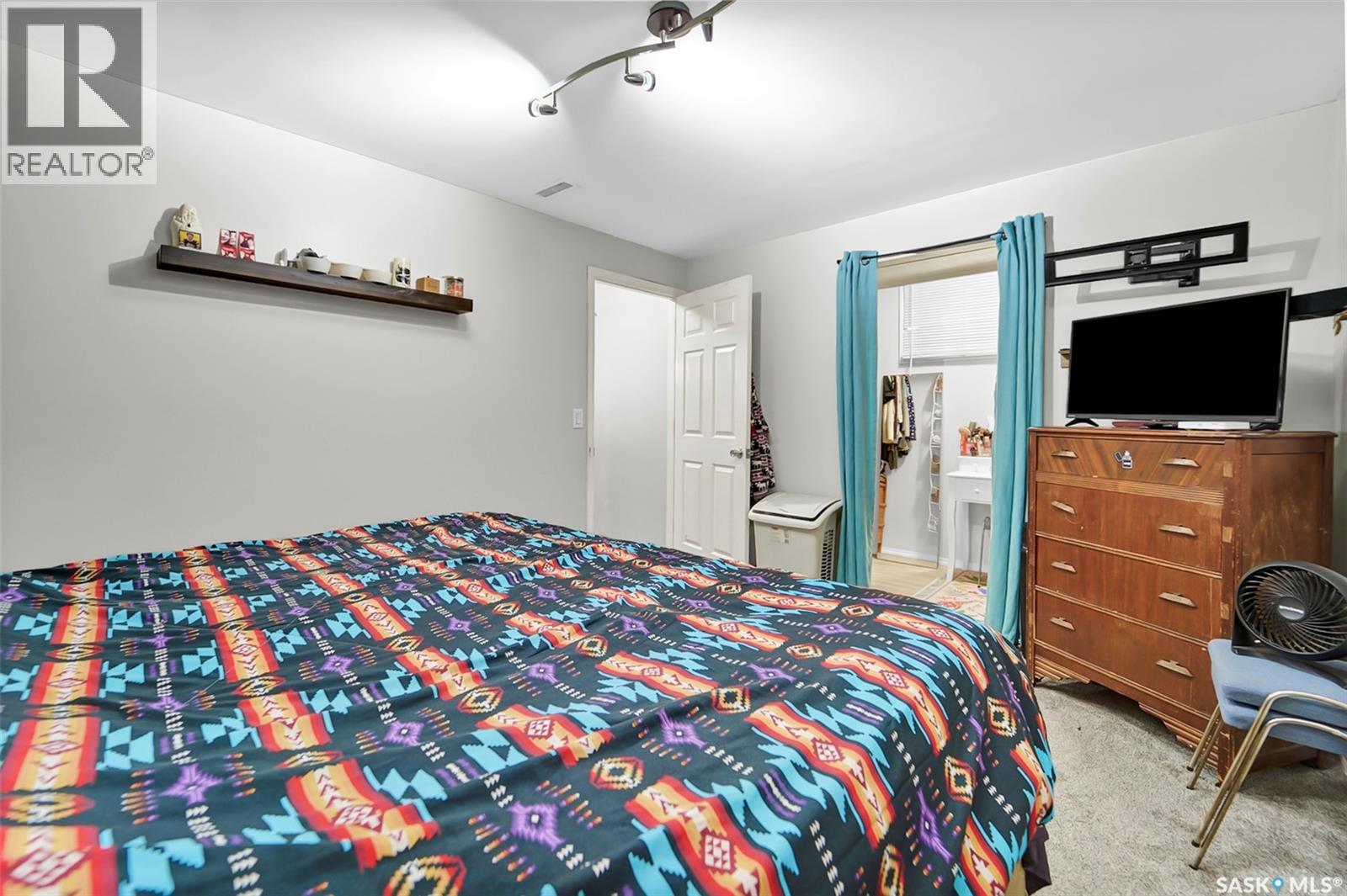 14 127 Gropper CRESCENT — photo 32