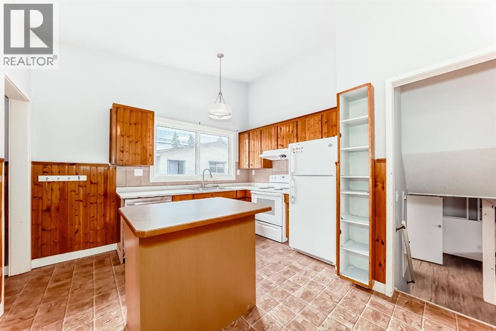 544 Penworth Way SE - 2