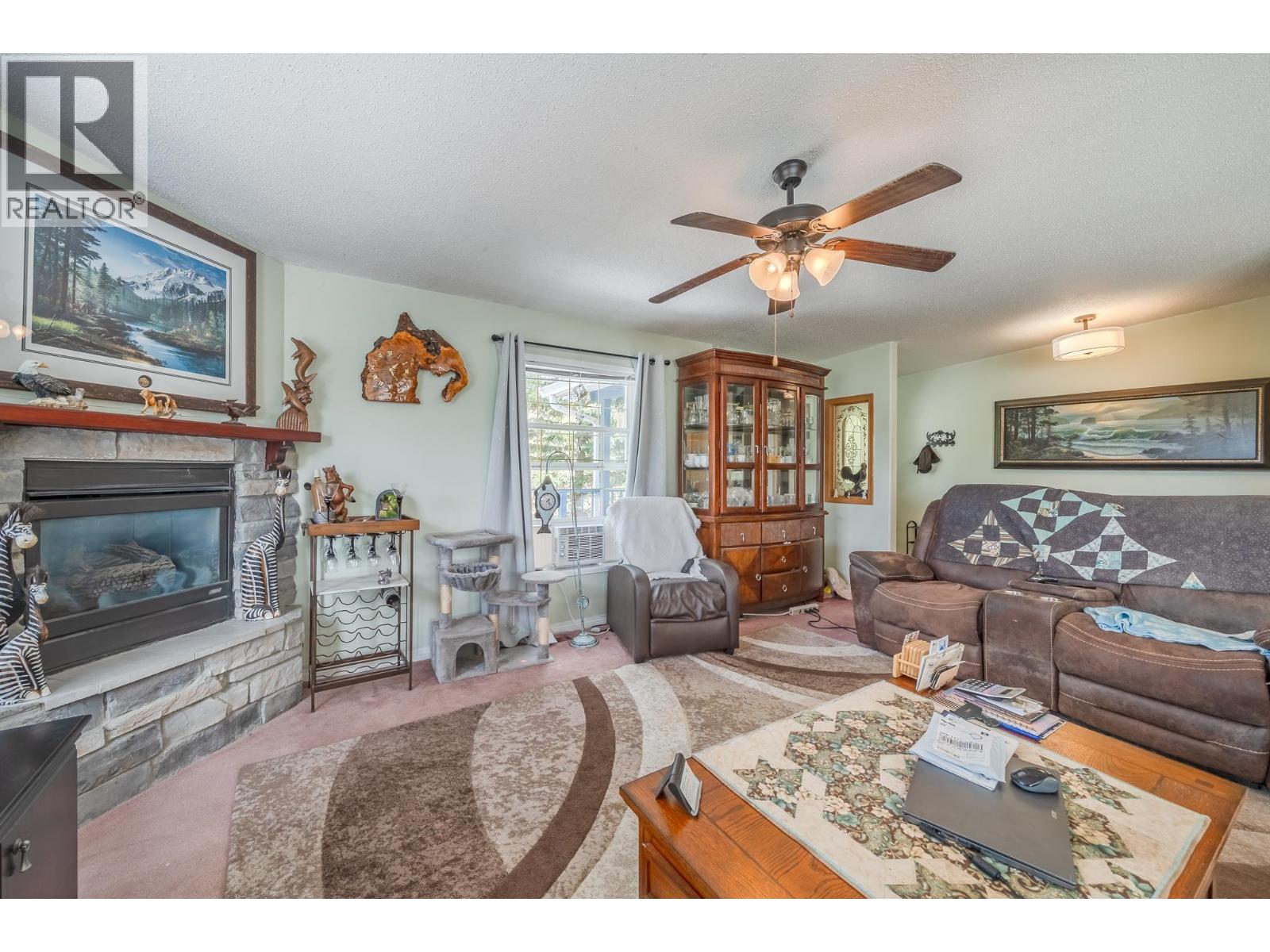 3442 DUNSMUIR ROAD - 12
