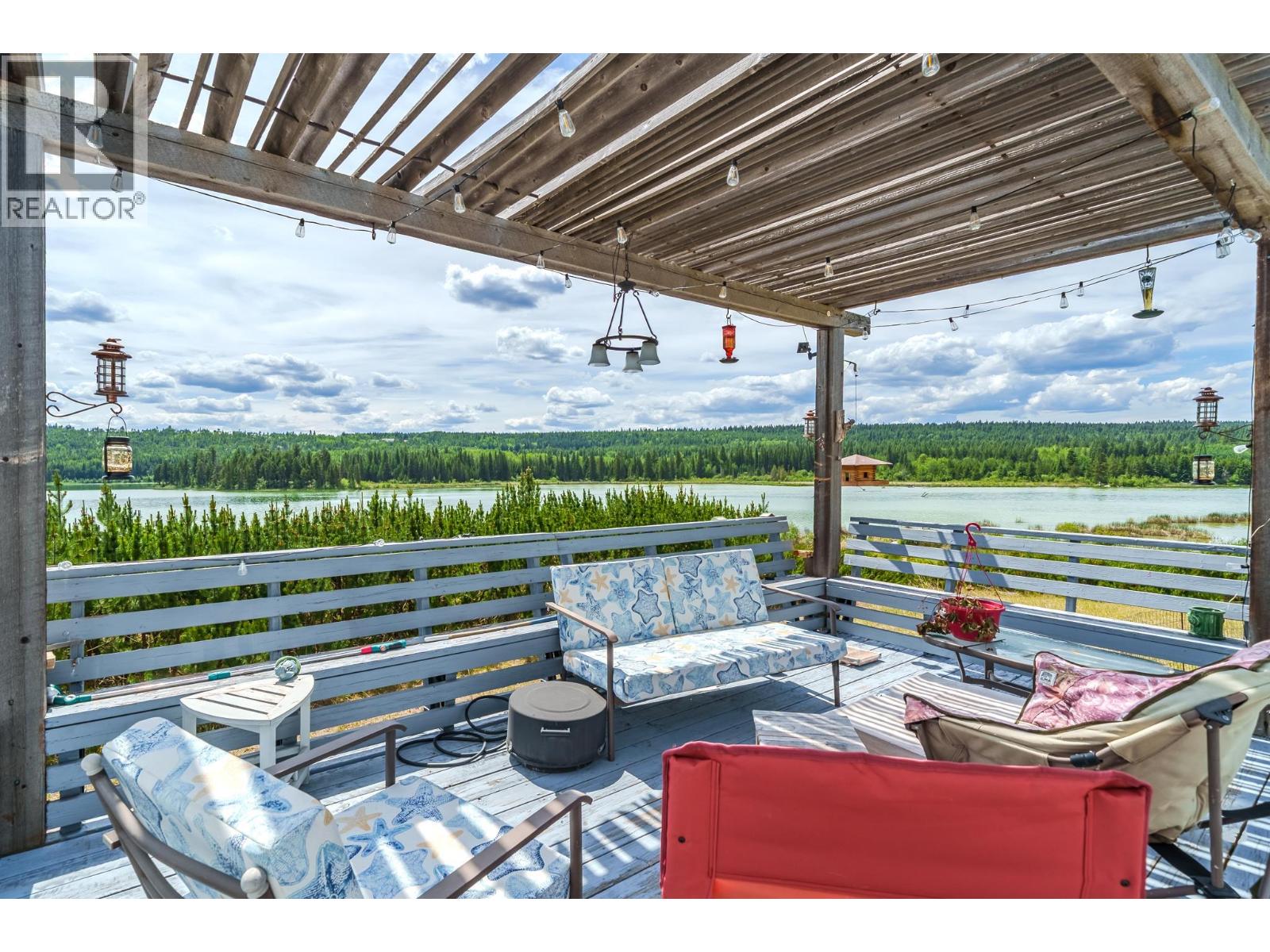 3442 DUNSMUIR ROAD, Lac La Hache