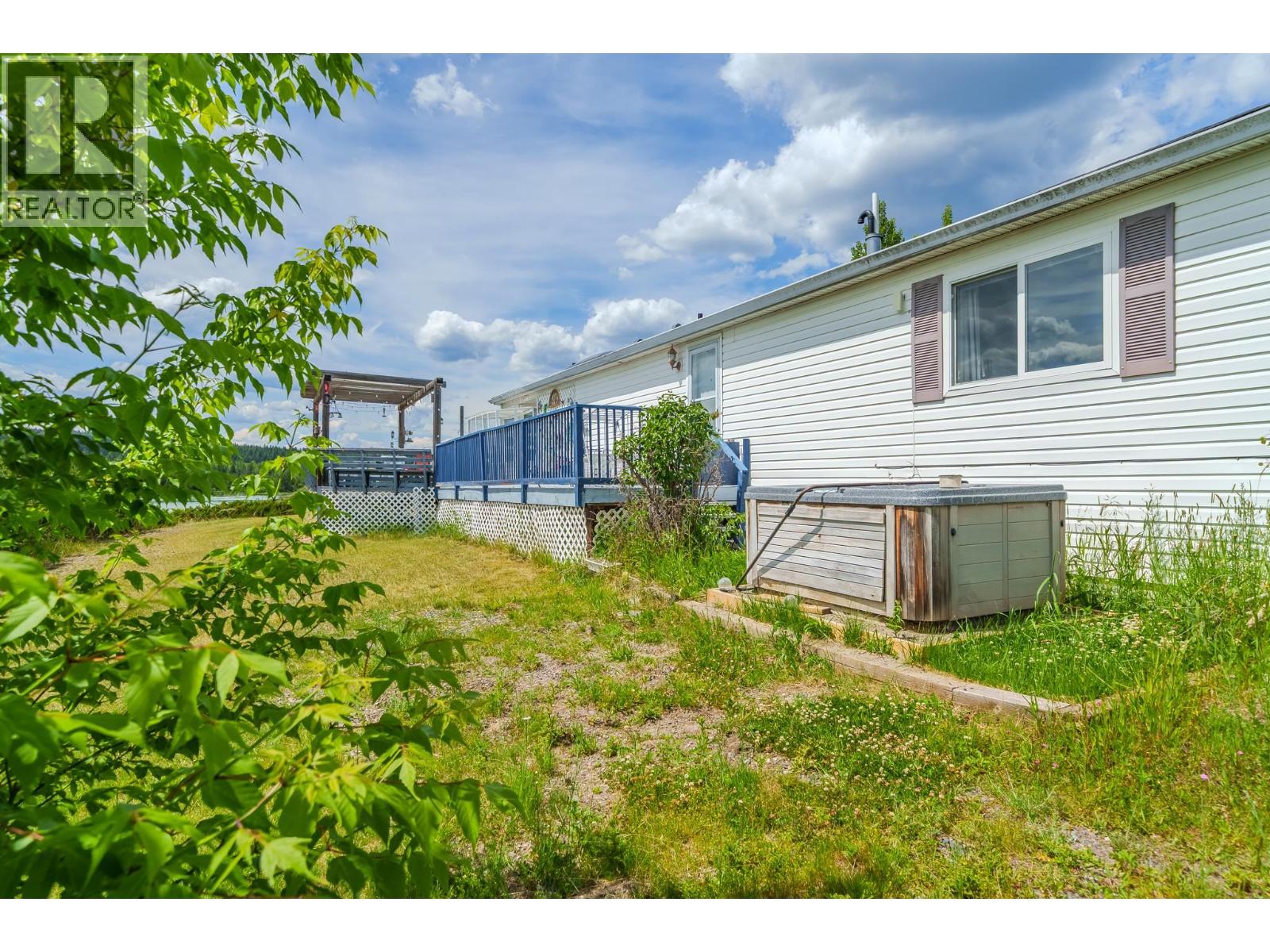 3442 DUNSMUIR ROAD, Lac La Hache