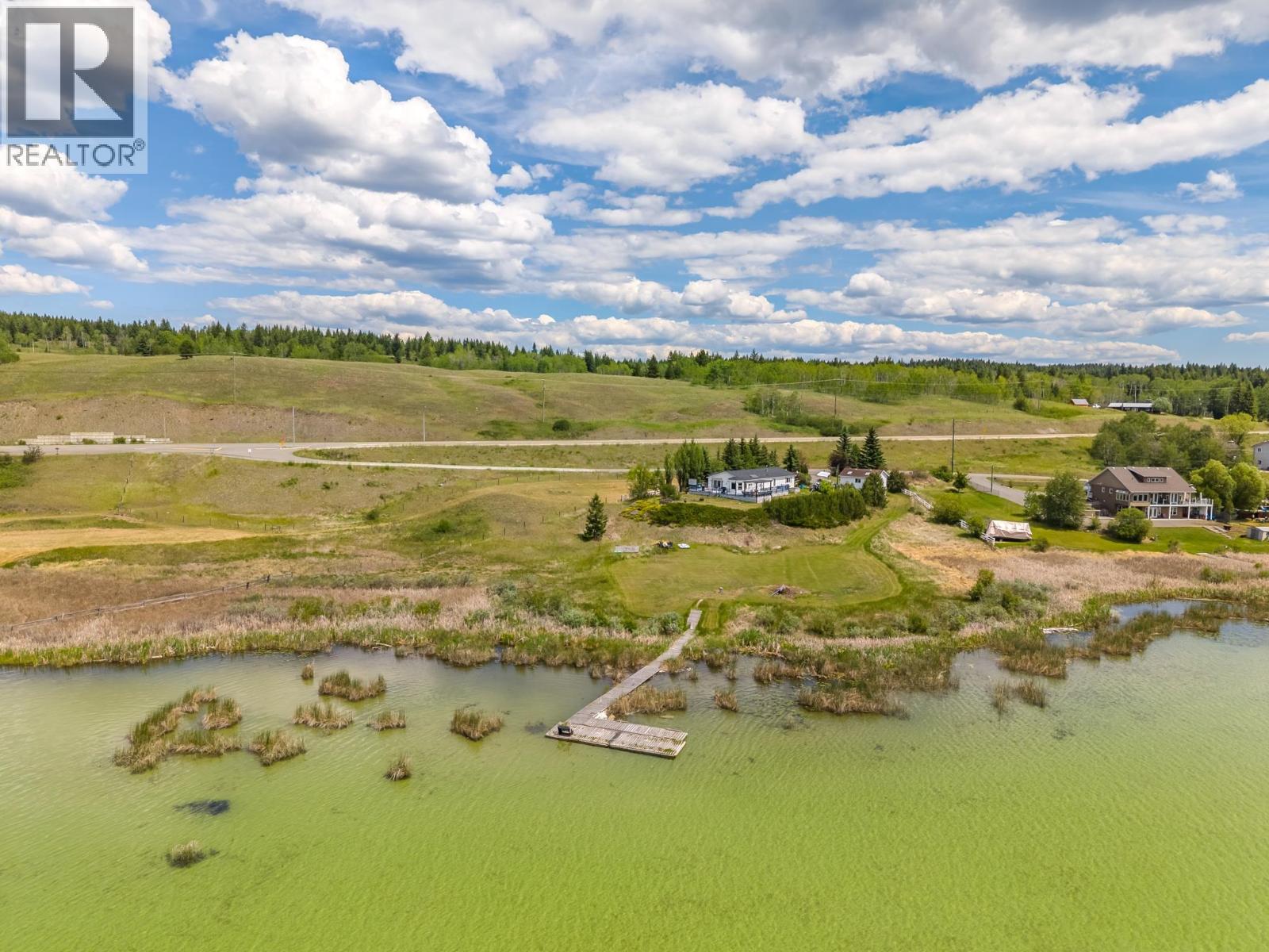 3442 DUNSMUIR ROAD, Lac La Hache