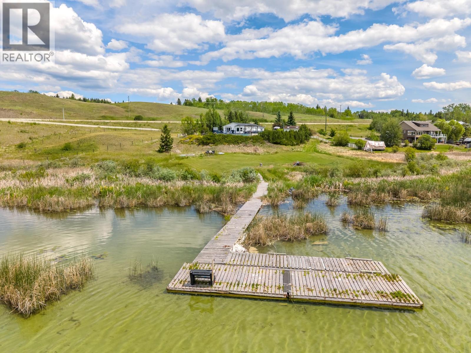 3442 DUNSMUIR ROAD, Lac La Hache