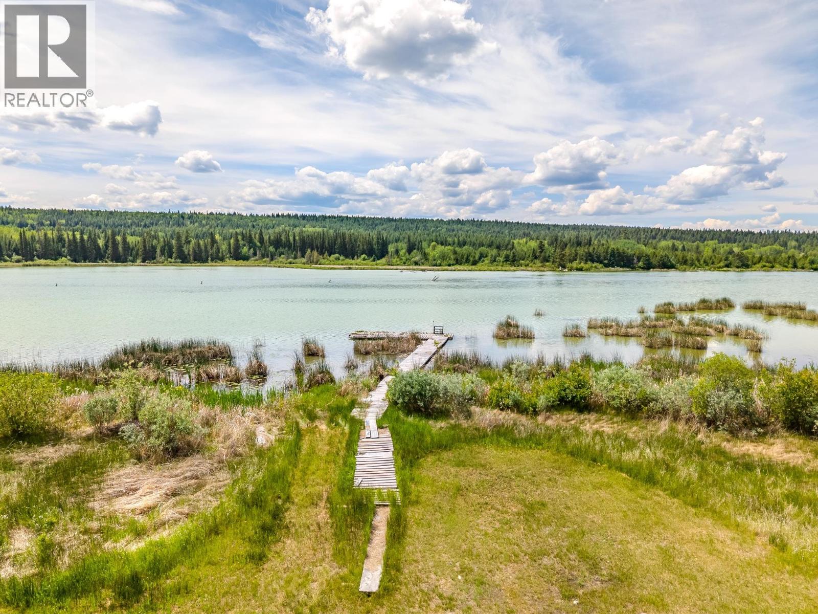 3442 DUNSMUIR ROAD, Lac La Hache