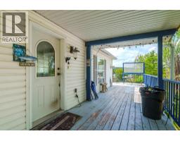 3442 Dunsmuir Road, Lac La Hache, BC V0K1T1 Photo 27