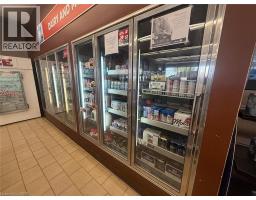 455 Grand Avenue E, Chatham Kent, ON N7L1X4 Photo 9