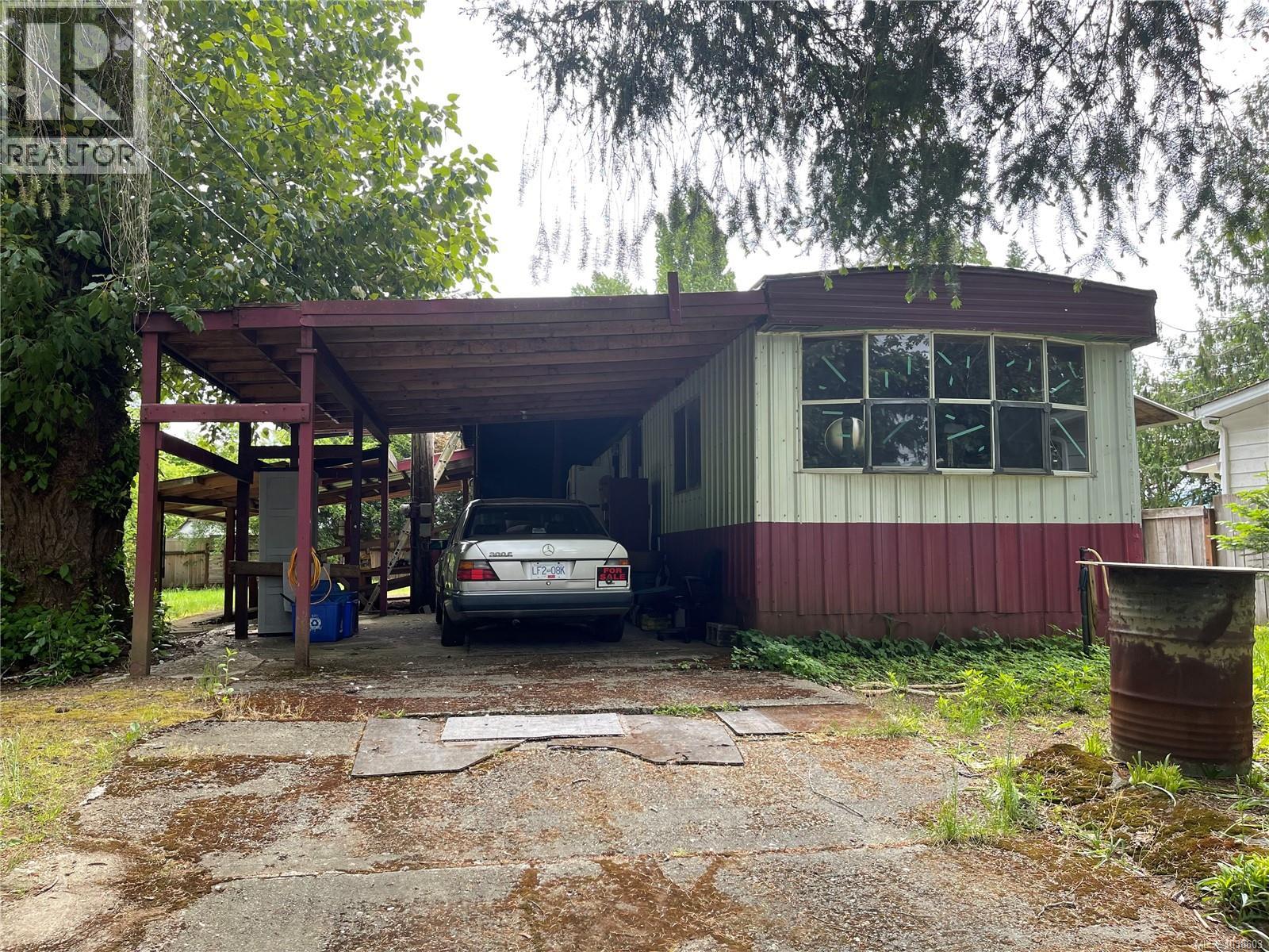 5543 Park Pl - 1