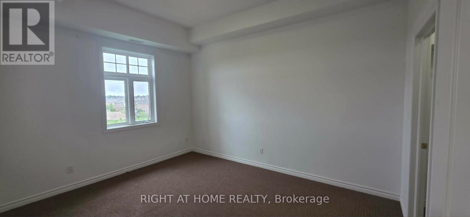 #404 1360 COSTIGAN ROAD - 12