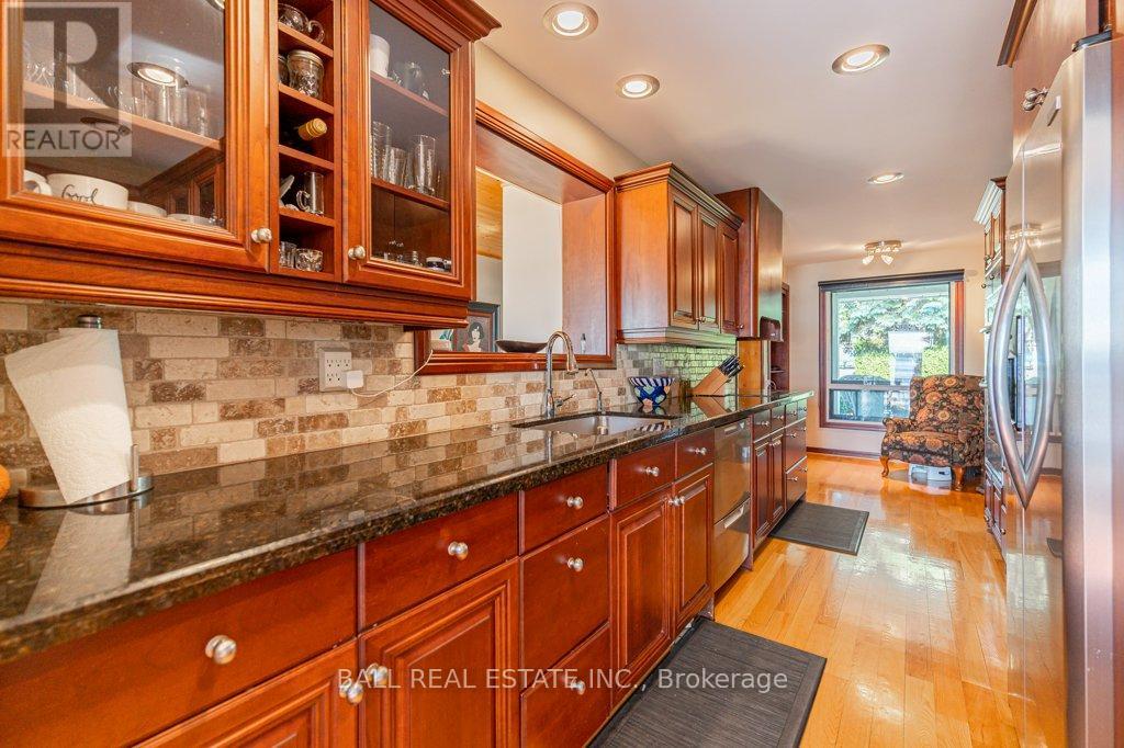 1484 HAWKSWOOD DRIVE - 19