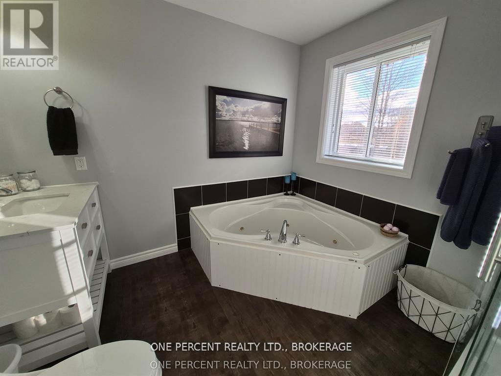 368 TROY LAKE ROAD - 40