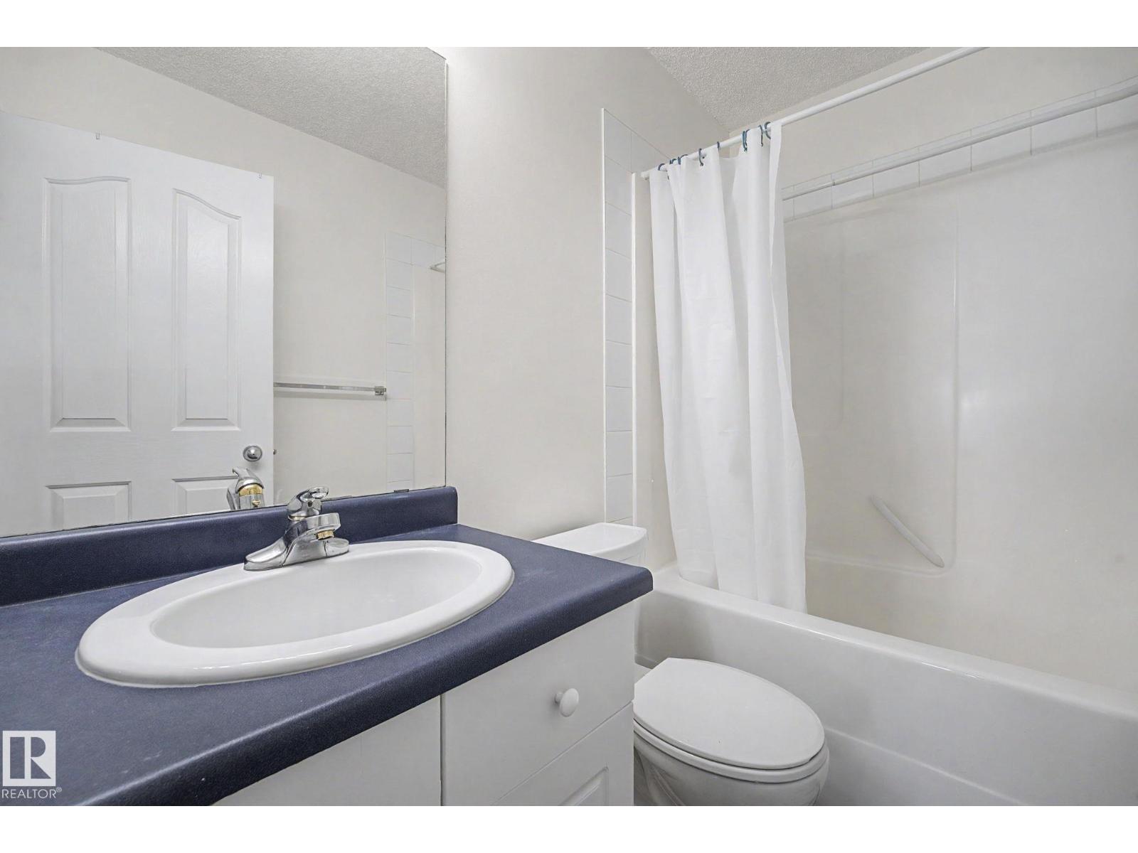 262 DUNVEGAN RD NW - 33