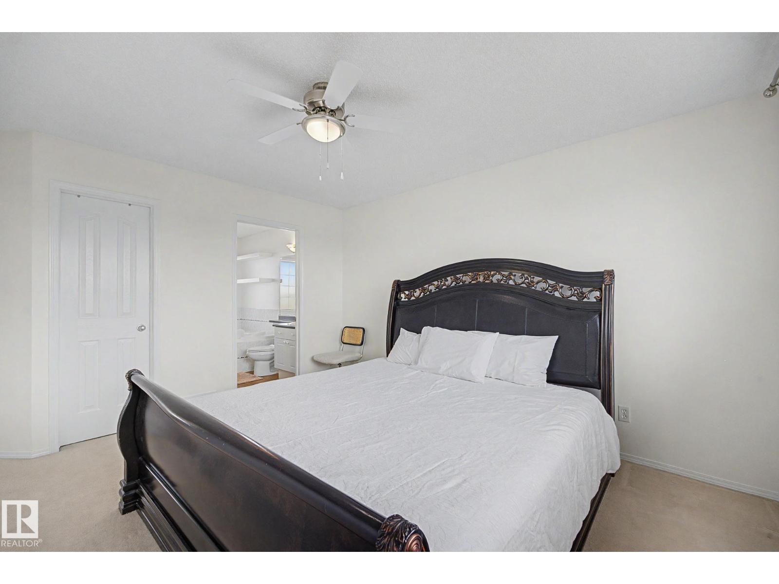262 DUNVEGAN RD NW - 35
