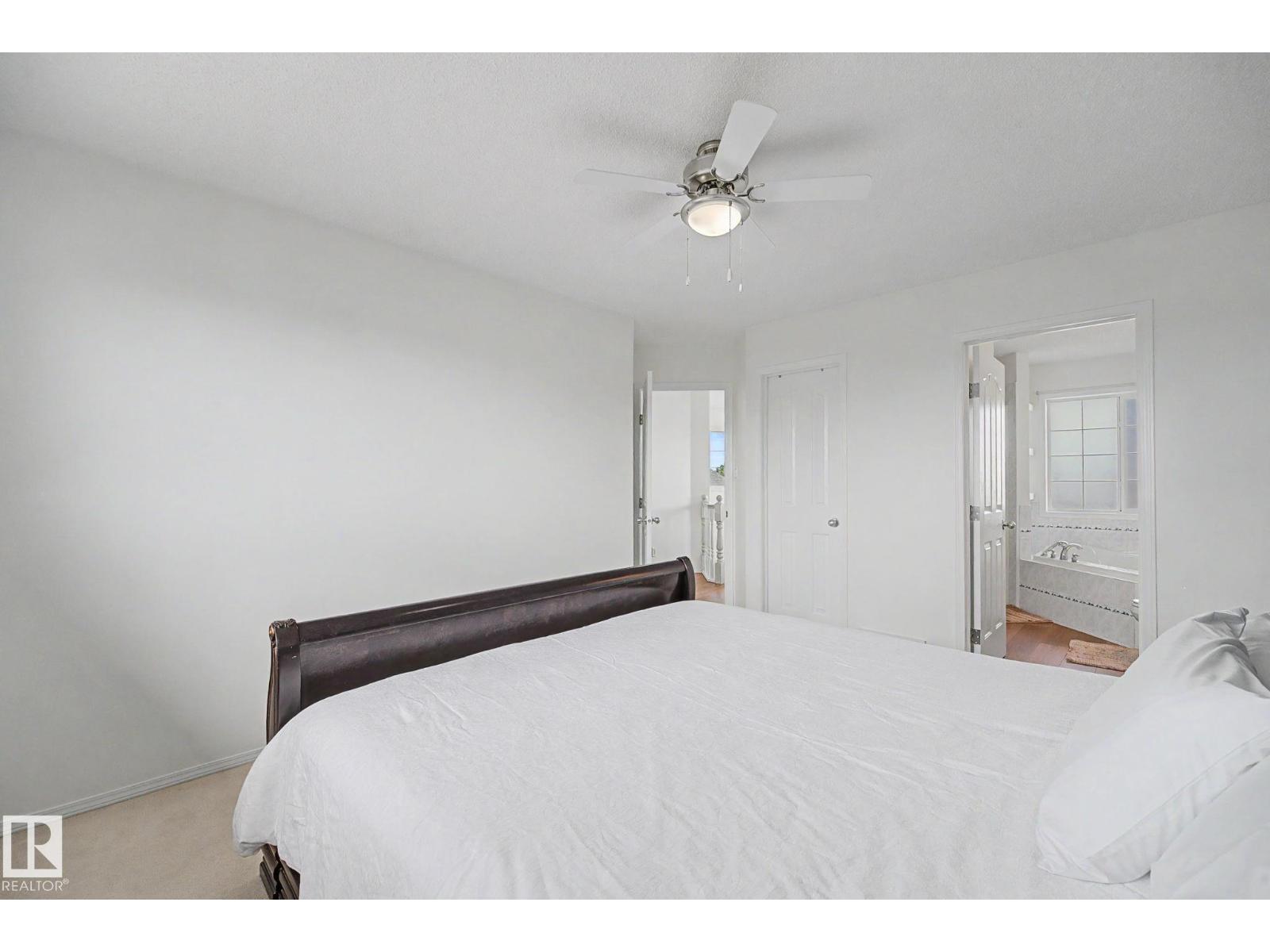 262 DUNVEGAN RD NW - 36