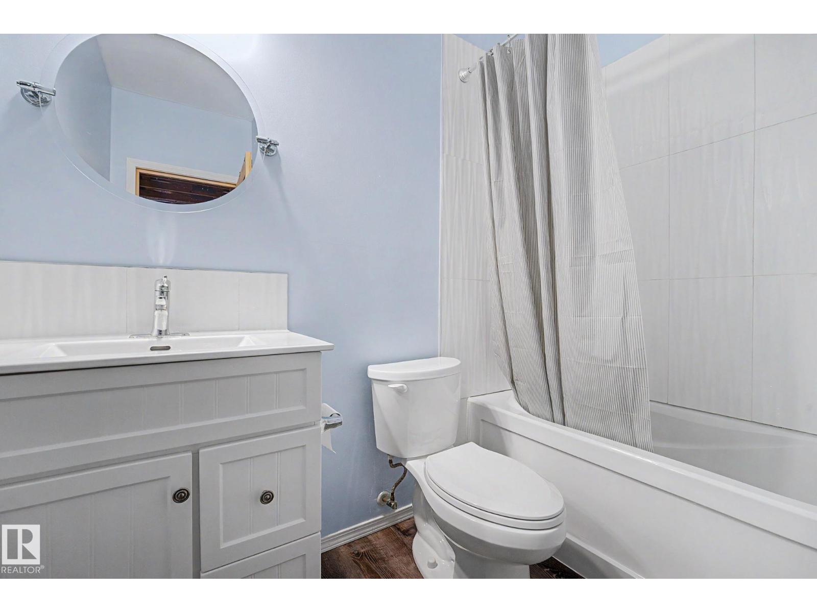 262 DUNVEGAN RD NW - 43