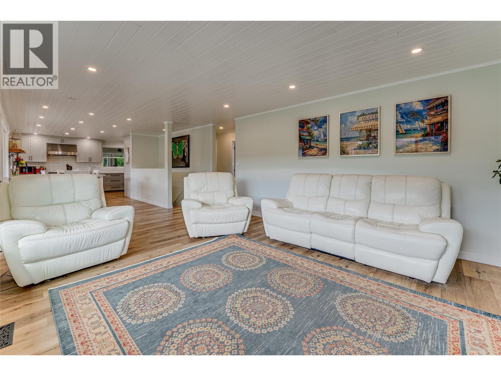 8067 Beachcomber Bay Road - 11