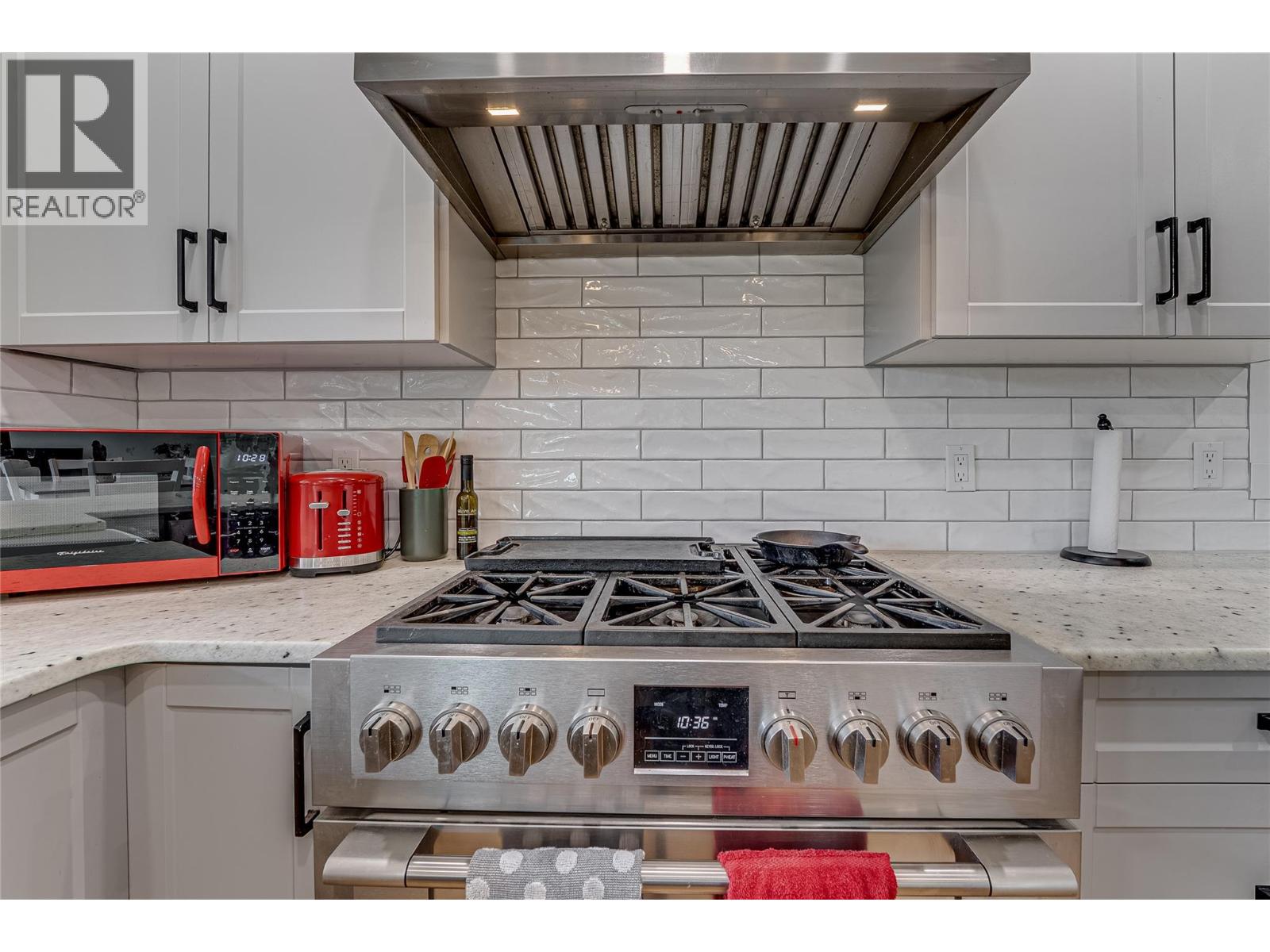 8067 Beachcomber Bay Road - 17