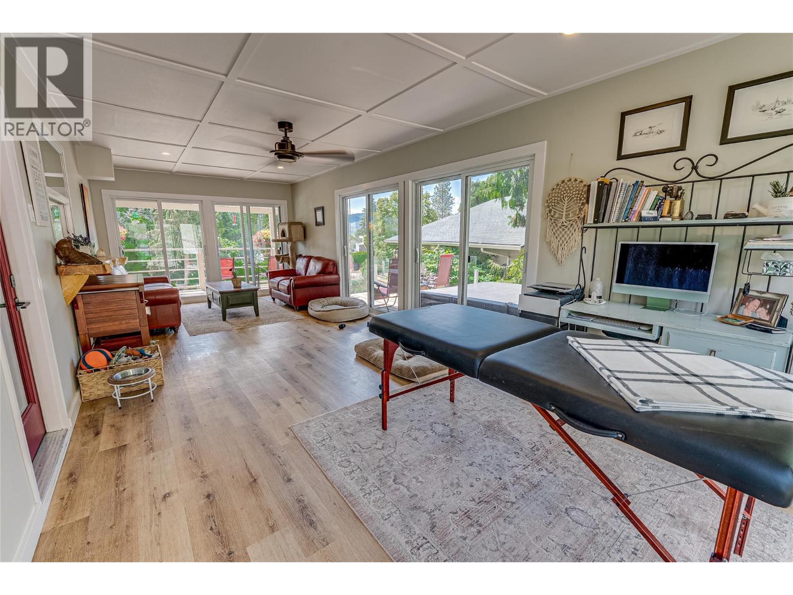 8067 Beachcomber Bay Road - 31