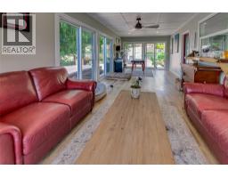 8067 Beachcomber Bay Road, Vernon, BC V1H1C7 Photo 32