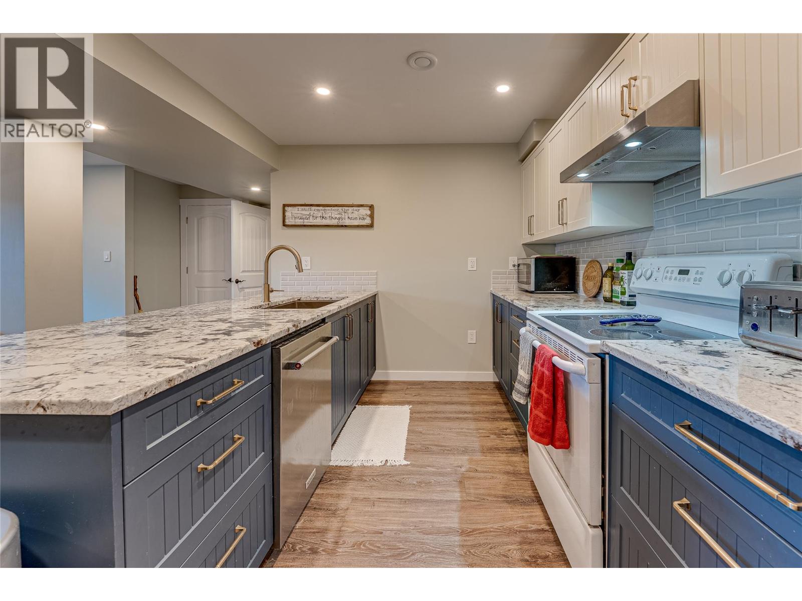 8067 Beachcomber Bay Road - 41