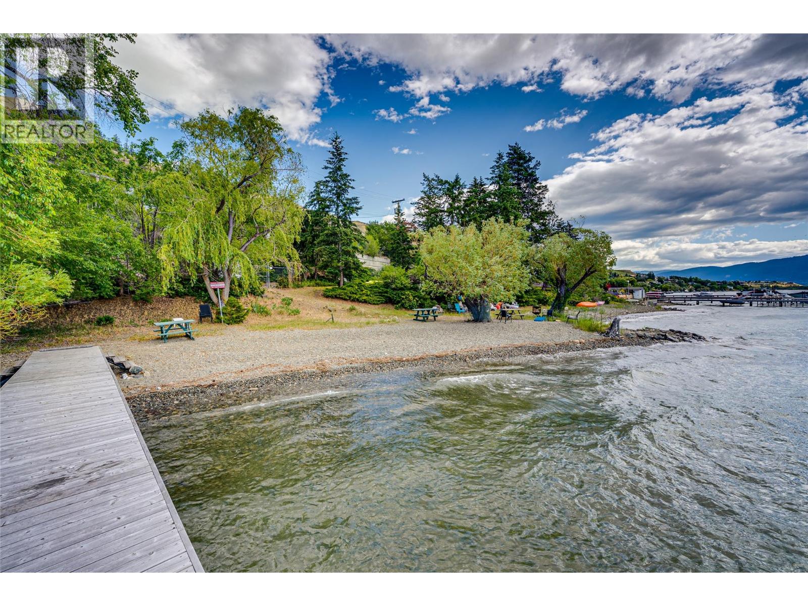 8067 Beachcomber Bay Road - 74