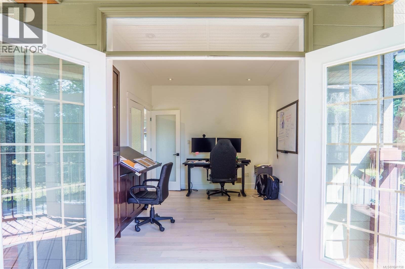 5211 Compton Rd - 19