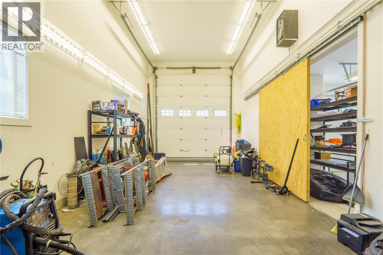 5211 Compton Rd - 40