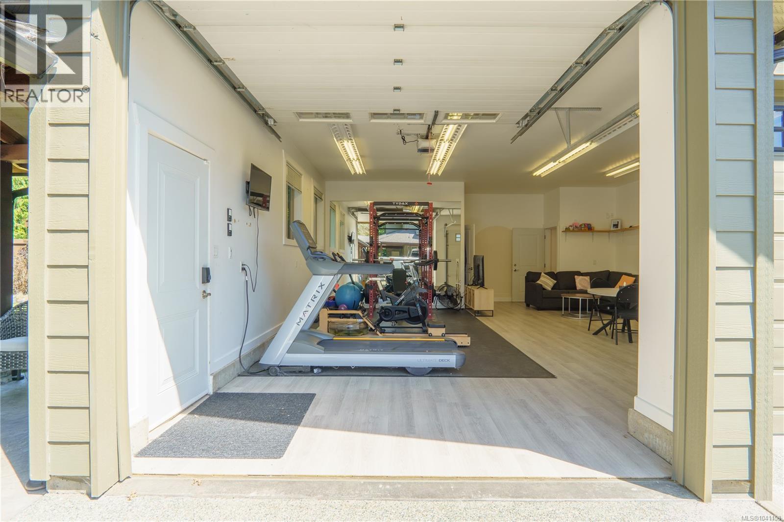 5211 Compton Rd - 41