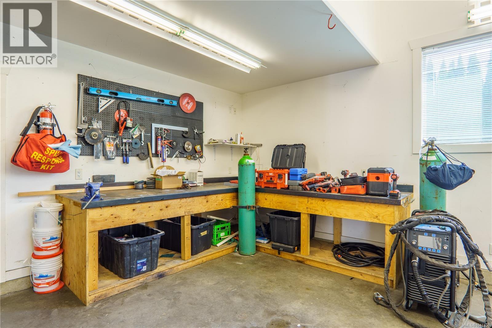 5211 Compton Rd - 45