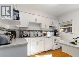 3104-3106 Richmond Rd, Saanich, BC V8P4P1 Photo 16