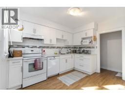 3104-3106 Richmond Rd, Saanich, BC V8P4P1 Photo 22