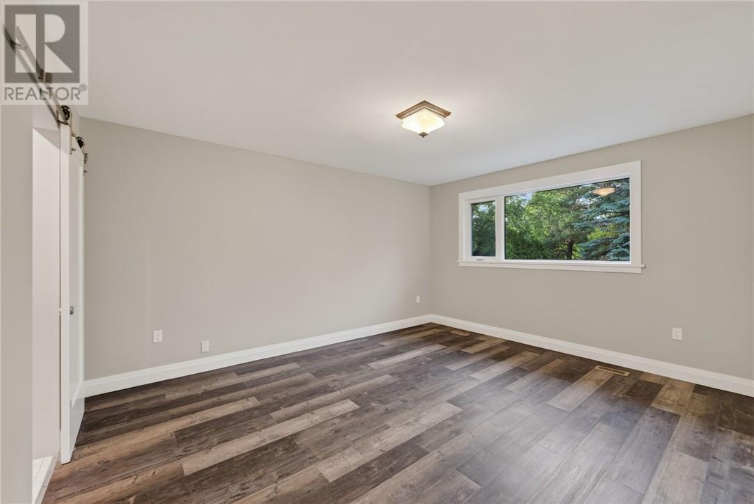 27 Nepahwin Avenue - 37