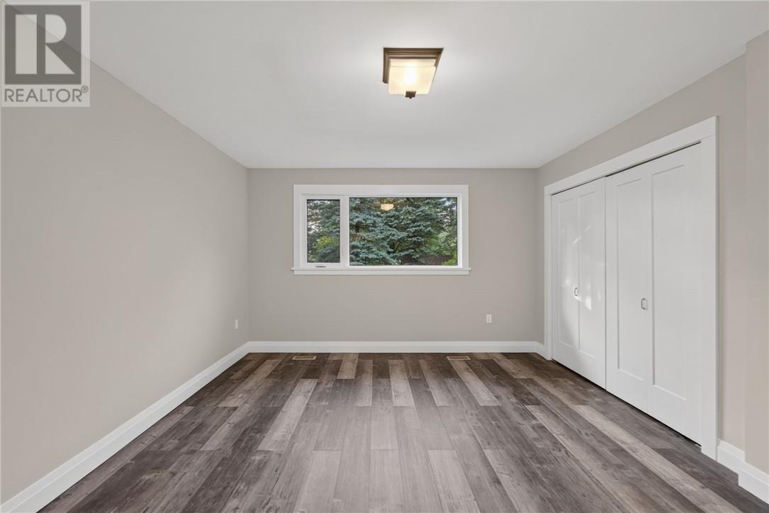 27 Nepahwin Avenue - 39