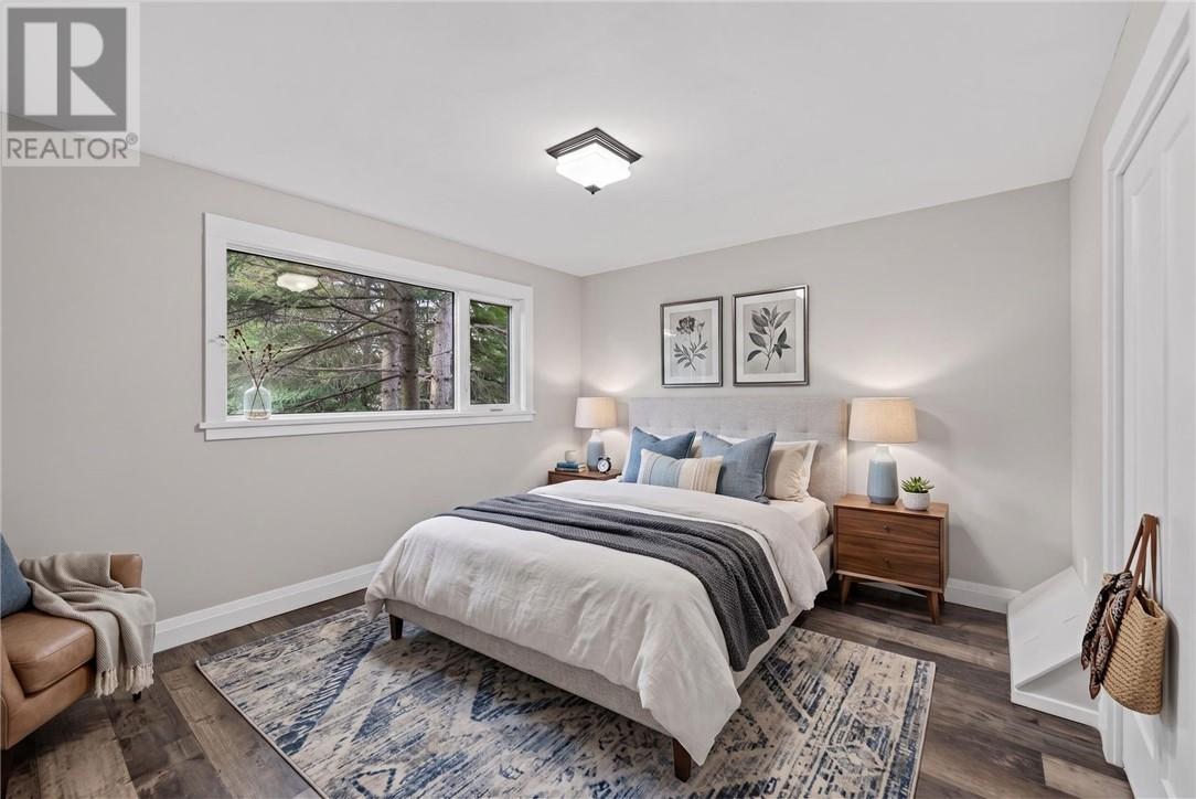27 Nepahwin Avenue - 45