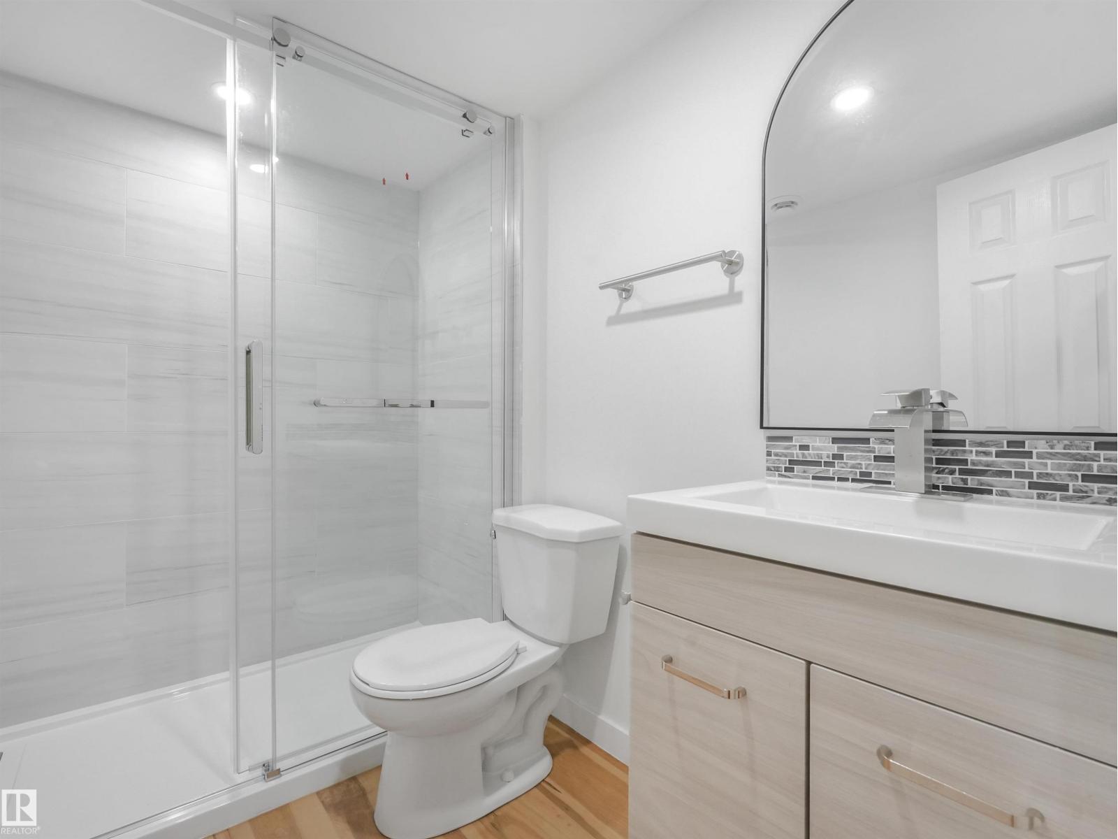 17171 38 ST NW - 44