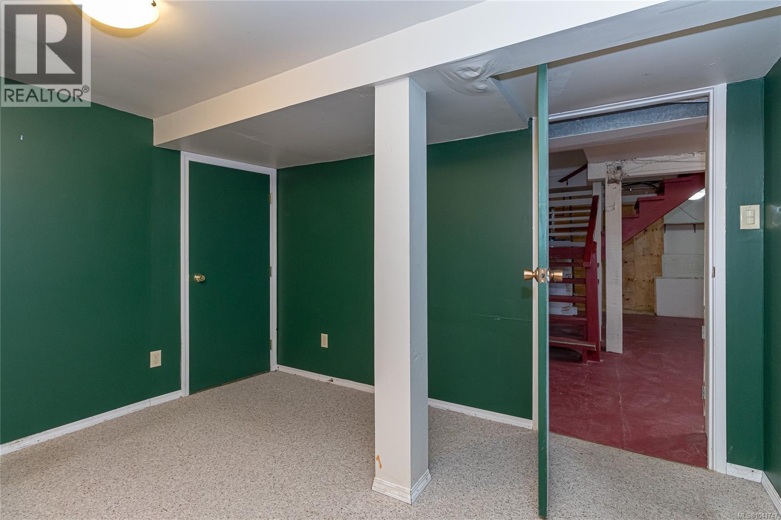 690 Dallas Rd - 30