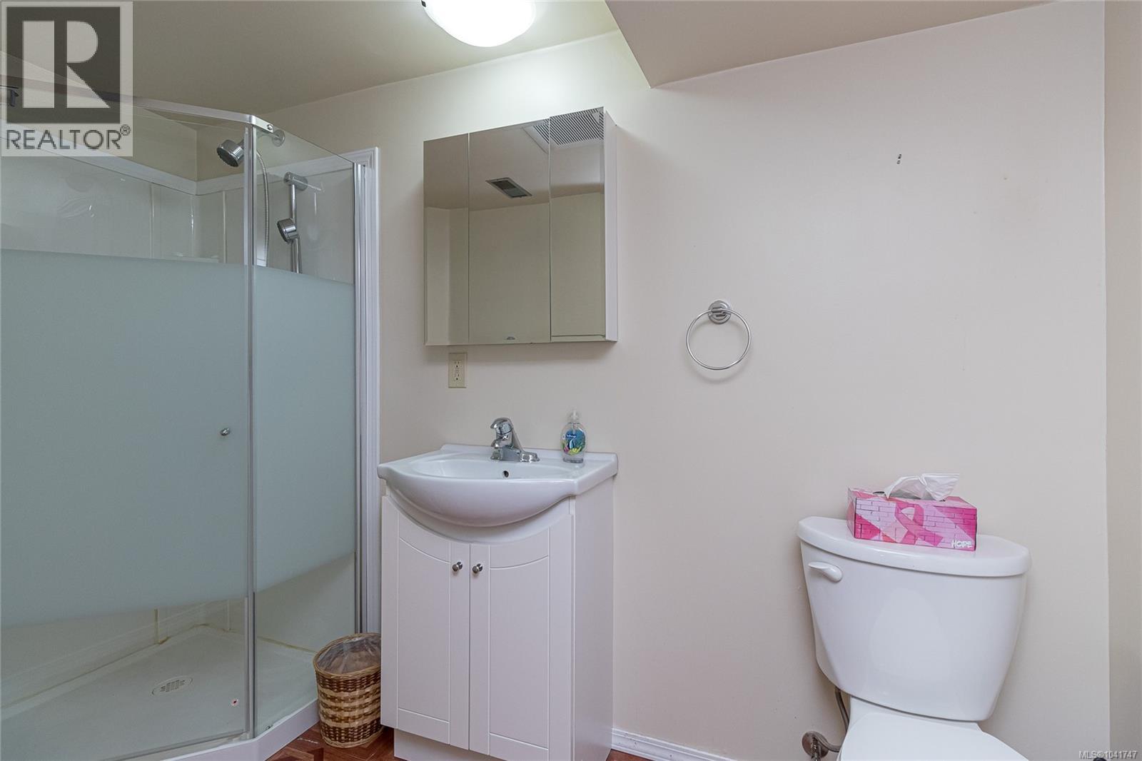690 Dallas Rd - 31