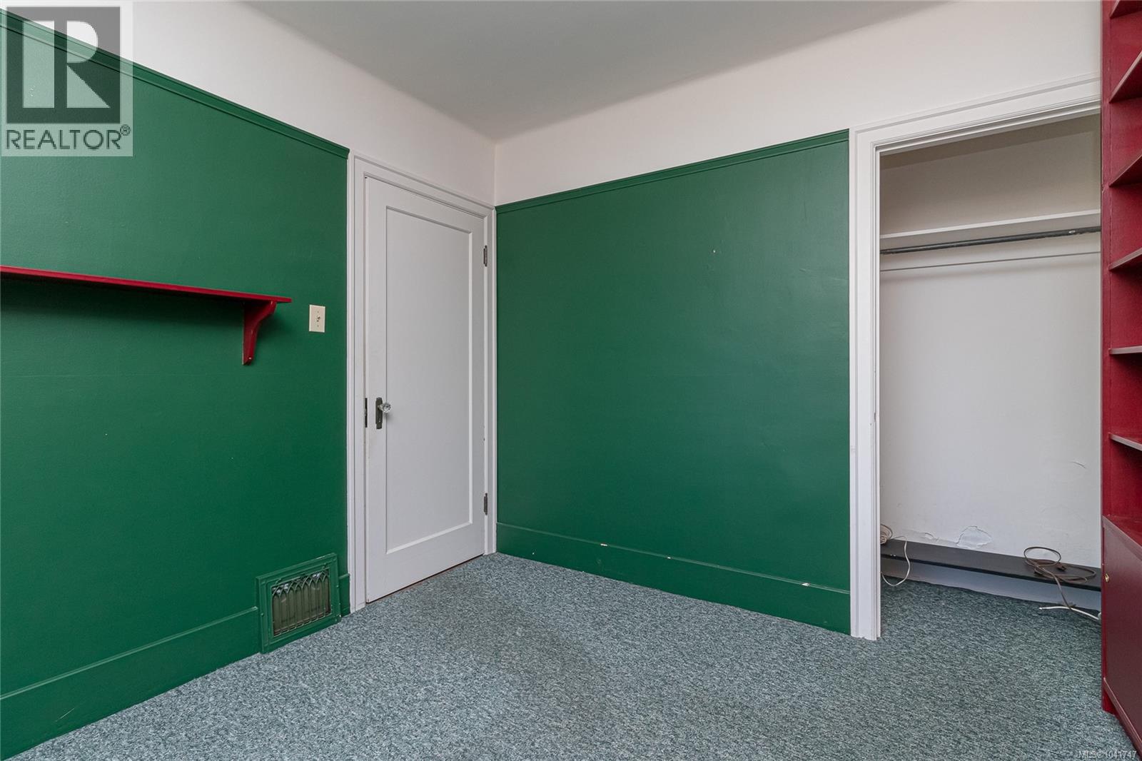 690 Dallas Rd - 33
