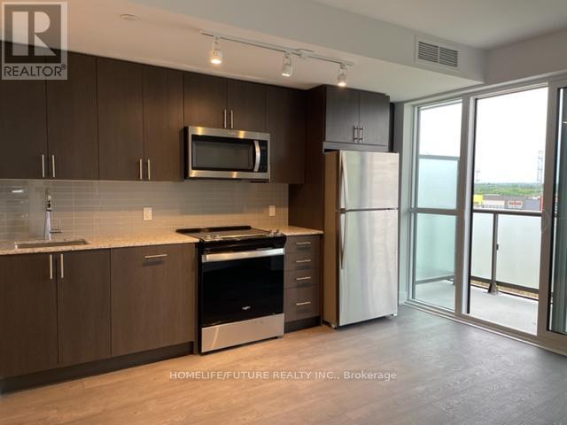 #407 2550 SIMCOE STREET N - 6