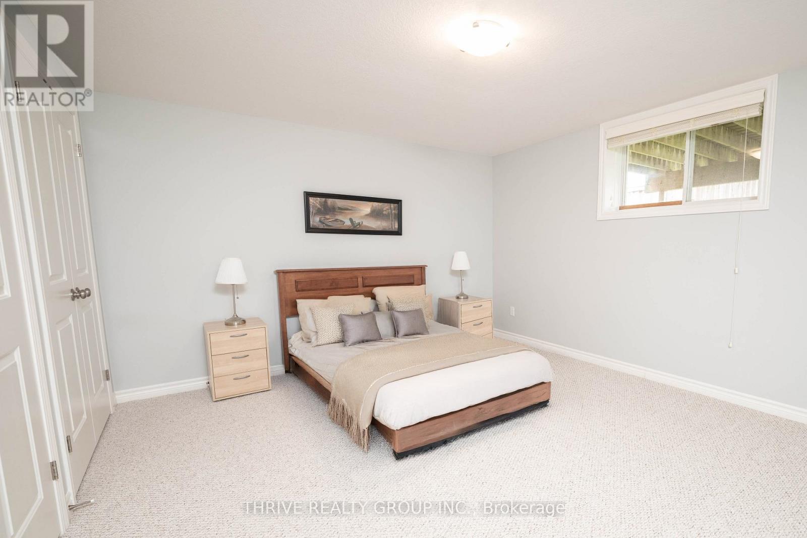 #123 2250 BUROAK DRIVE - 16