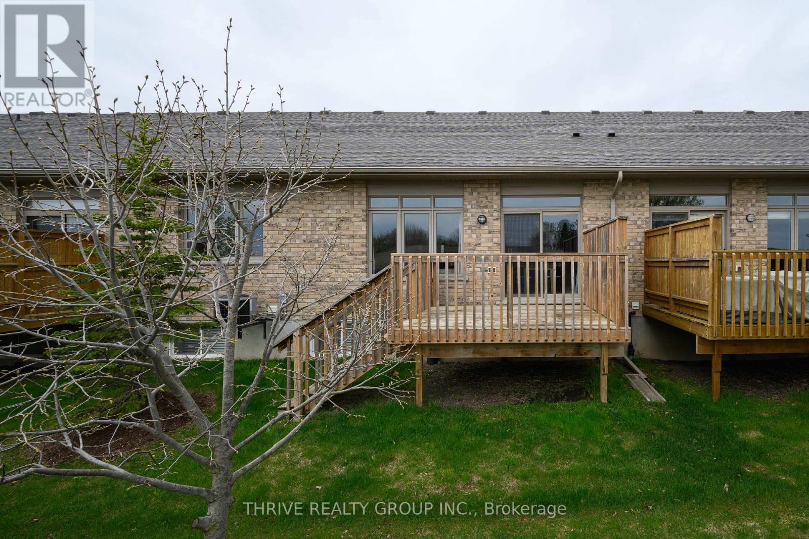 #123 2250 BUROAK DRIVE - 22