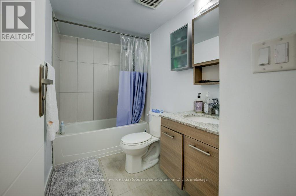 #114 338 ALBERT STREET - 23