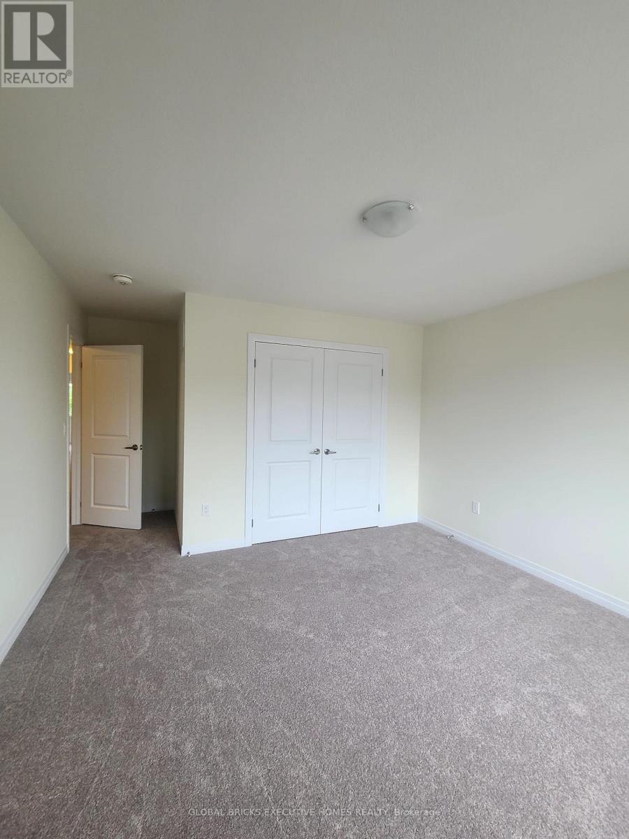 11 POETT AVENUE - 24