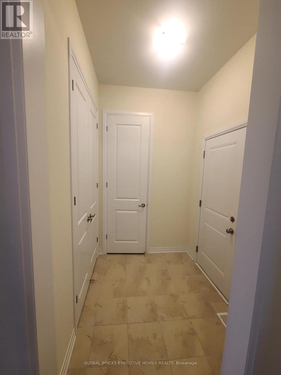 11 POETT AVENUE - 25