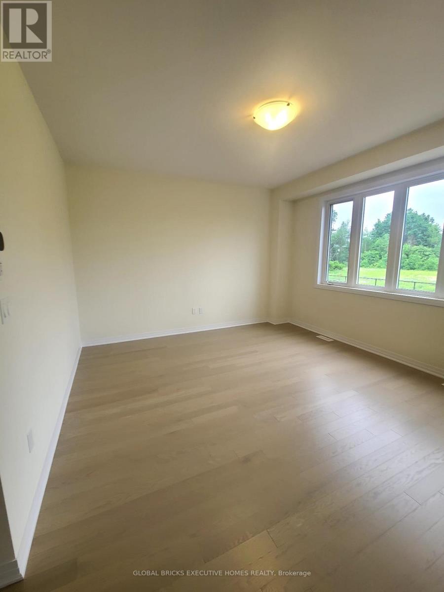 11 POETT AVENUE - 5