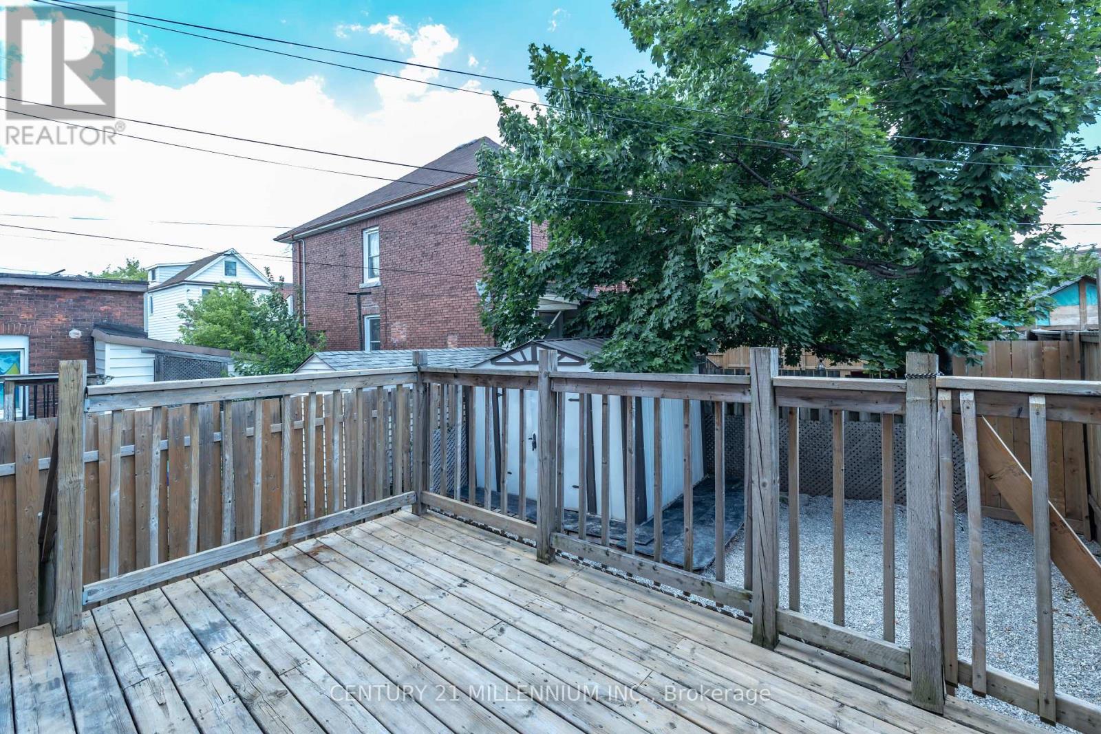 242 BALMORAL AVENUE N - 5