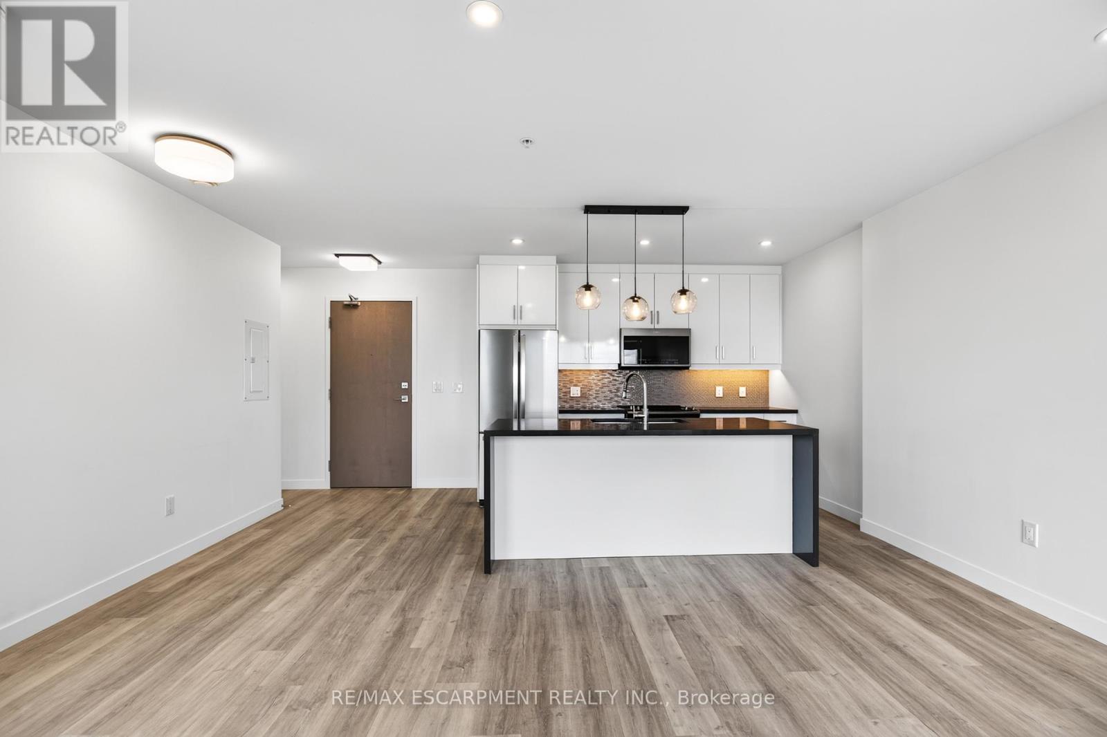 #506 479 CHARLTON AVENUE - 5