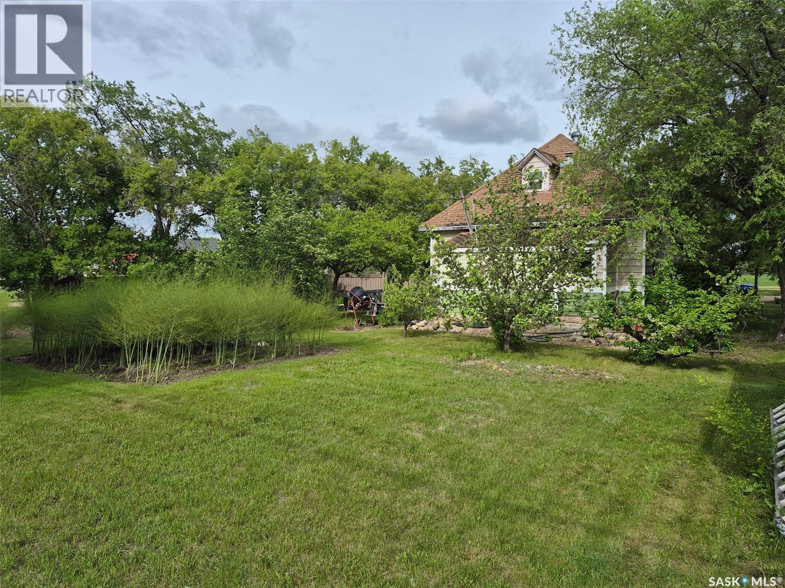 303 Edward STREET - 29