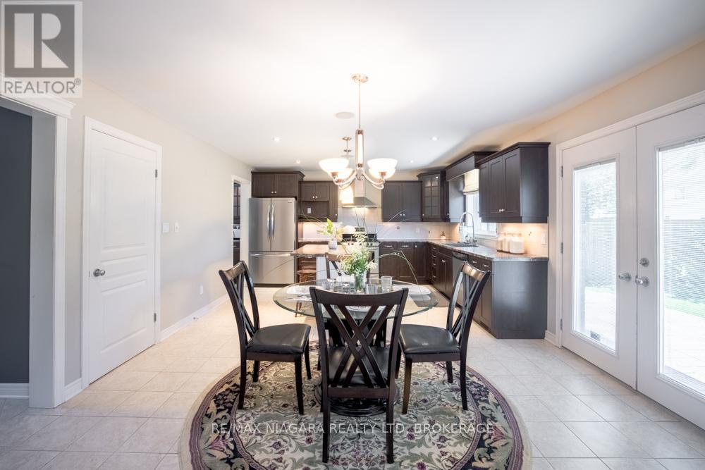 374 PELHAM ROAD - 13